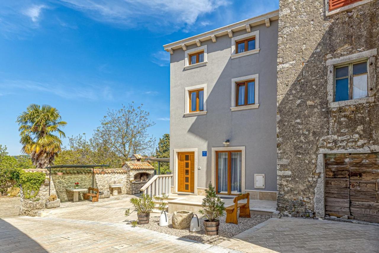 Holiday House Lidia I Rina Pićan Extérieur photo
